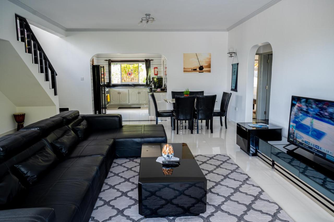 Tranquility Villas 베생트 안 외부 사진