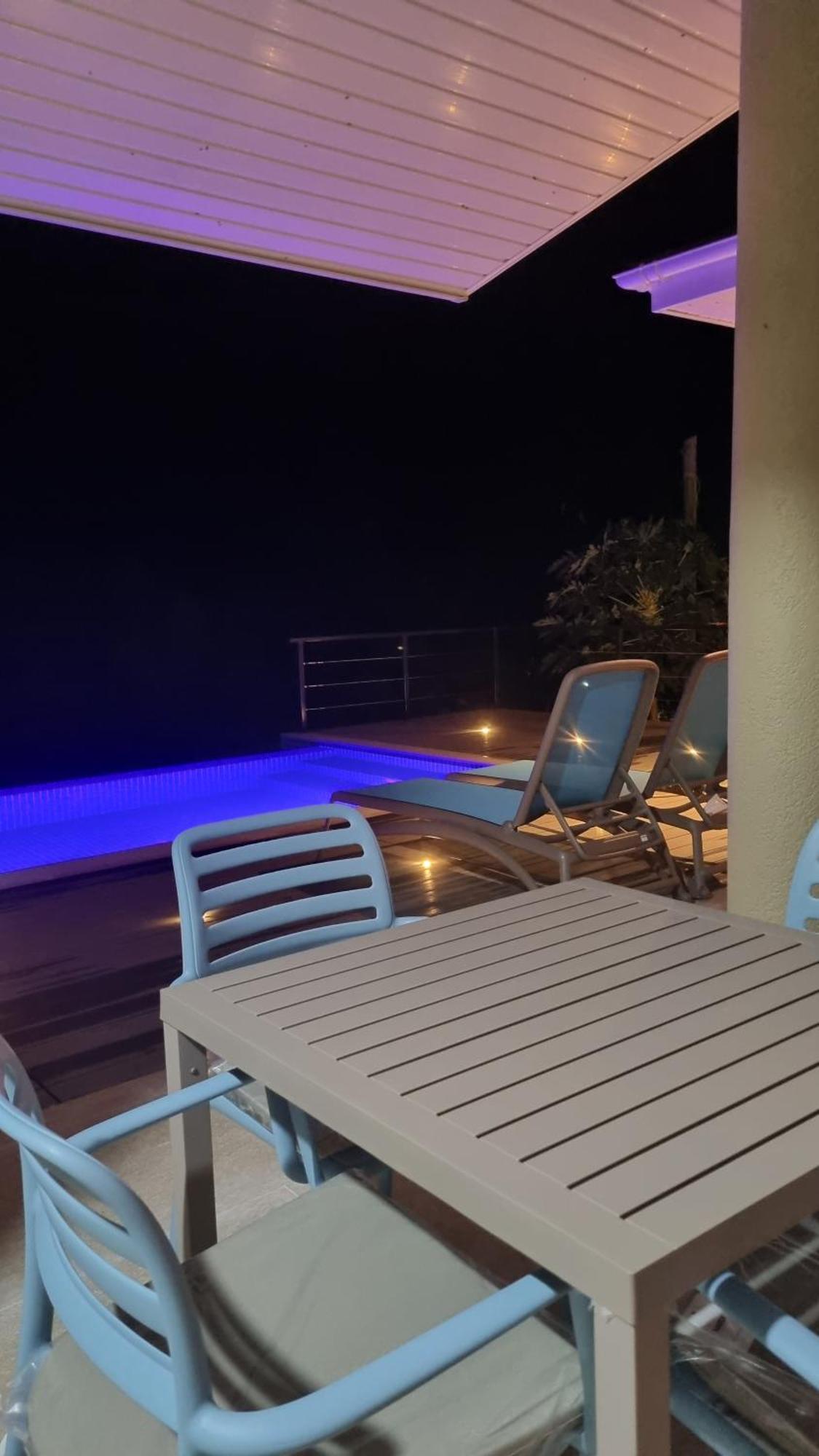 Tranquility Villas 베생트 안 외부 사진